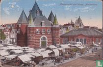 Nieuwmarkt met Waag. Amsterdam
