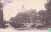 Amsterdam     Singel met ronde Luthersche Kerk