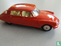 Citroën DS 19