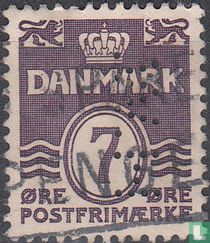 Number, Crown and Waves
