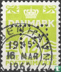 Number, Crown and Waves