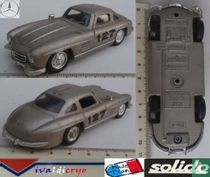 Mercedes 300 SL papillon