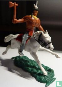 Indien avec tomahawk à cheval
