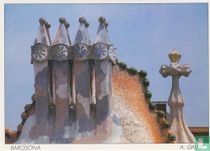 Casa Batlló (1904-1906). Xemeneies