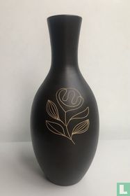 Vase 536 - marron avec décoration