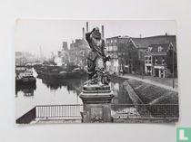 Standbeeld Piet Hein