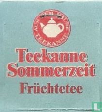 Teekanne Sommerzeit Früchtetee