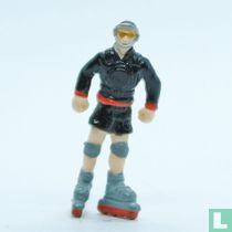 Action Man auf Rollschuhen