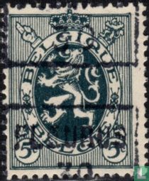 Heraldic lion