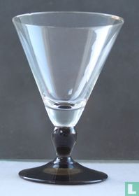 Aperatives Glas