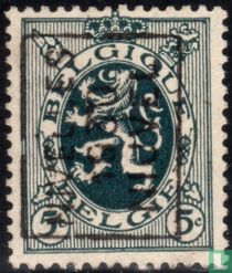 Heraldic lion