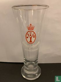 Oranjeboom - Met goud bekroond