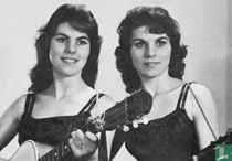 Young Sisters, The muziek catalogus