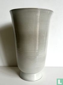 Vase 23 - gray