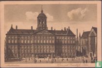 Amsterdam.  Dam met Koninklijk Paleis.