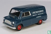 Bedford CA Van 'Pickfords'