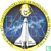 Vijfentwintig jaar ruimtevaart Spoetnik 1957 Spaceshuttle 1982