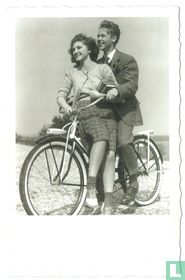 Op de fiets (0243)