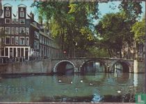 AMSTERDAM              Brug over de Leidsegracht