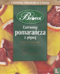 Czerwona pomarancza z pigwa