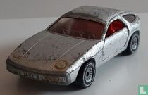 Porsche 928