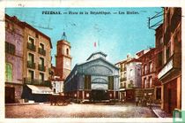 La Place de la République - Les Halles