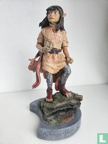 The Dark Crystal statue - Jen, the gelfling