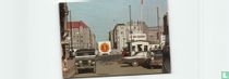 Friedrichstraße "Checkpoint Charlie" nach dem 13. August 1961