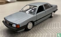 Audi 100