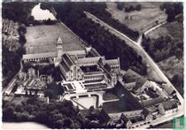 Abbaye N.-D. d'Orval - Vue aérienne