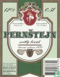 Pernstejn svetly lezak 