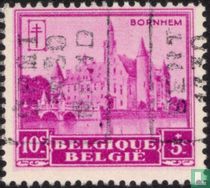 Châteaux