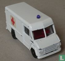 Commer 302 Rotes Kreuz