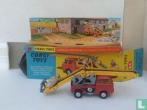 Working Conveyor on Forward Control Jeep F.C.-150