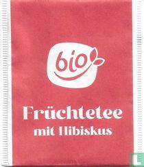 Früchtetee mit Hibiskus