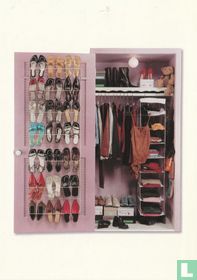 Absolut Out - Closet No. 8