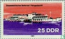 Bateaux de navigation fluviale
