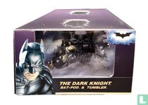 The Dark Knight Bat-Pod & Tumbler