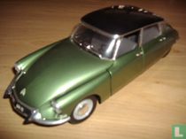 Citroën DS 19