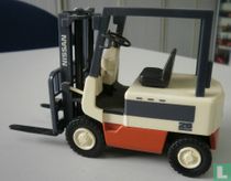 Nissan 25 011-01711-19A VHT