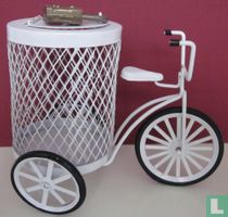 Tricycle à tirelire