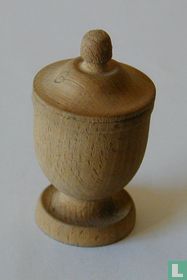 Coquetier avec couvercle