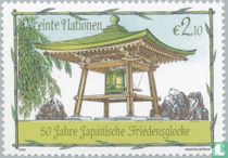 Cloche de la paix japonaise